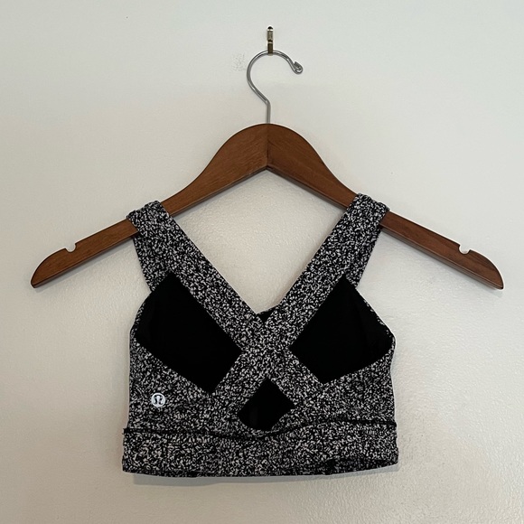 Lululemon Stuff Your Bra - Picture 2 of 5